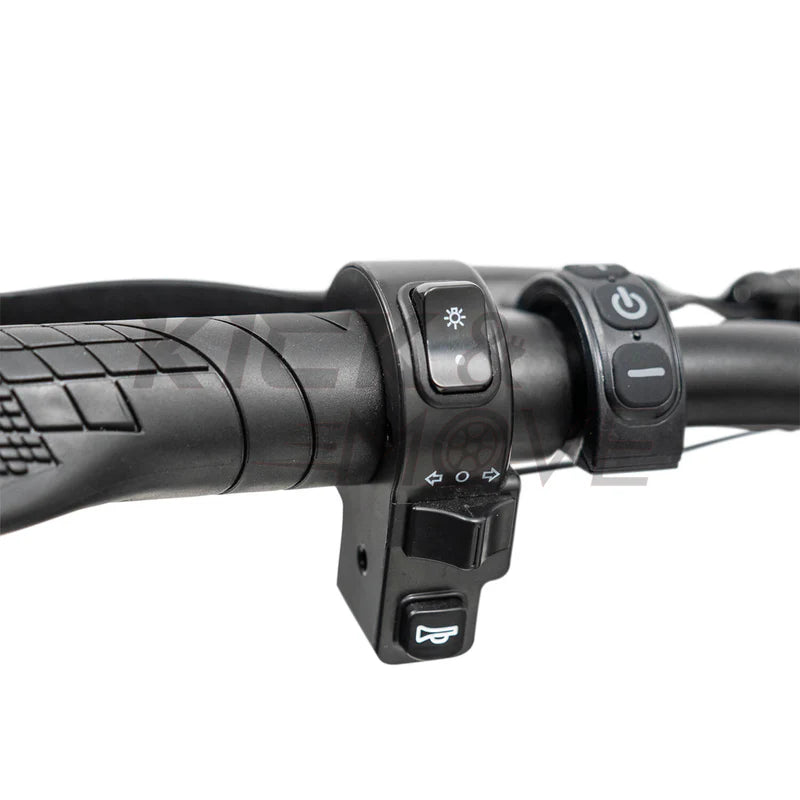 Super Deal! Kick&Move V20 PRO 9.0 2025 - Zwart - Hydraulische remmen